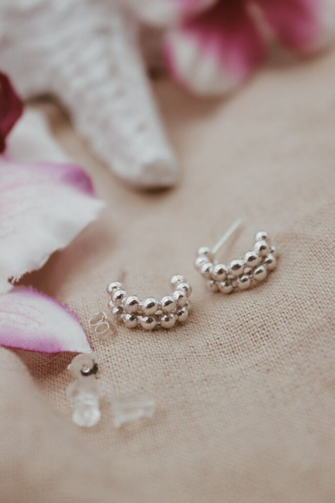 עגיח חישוק כפול כדורי כסף טהור 925 2.jpg