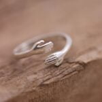 טבעת חיבוק עם משמעות של אהבה נפתחת מכסף טהור 925 סטרלינג סילבר (1)
