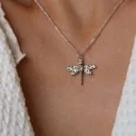 שרשרת כדוריות עדינה עם תליון שפירית עם אבן אקווה מרין תכלת מכסף 925 (2)