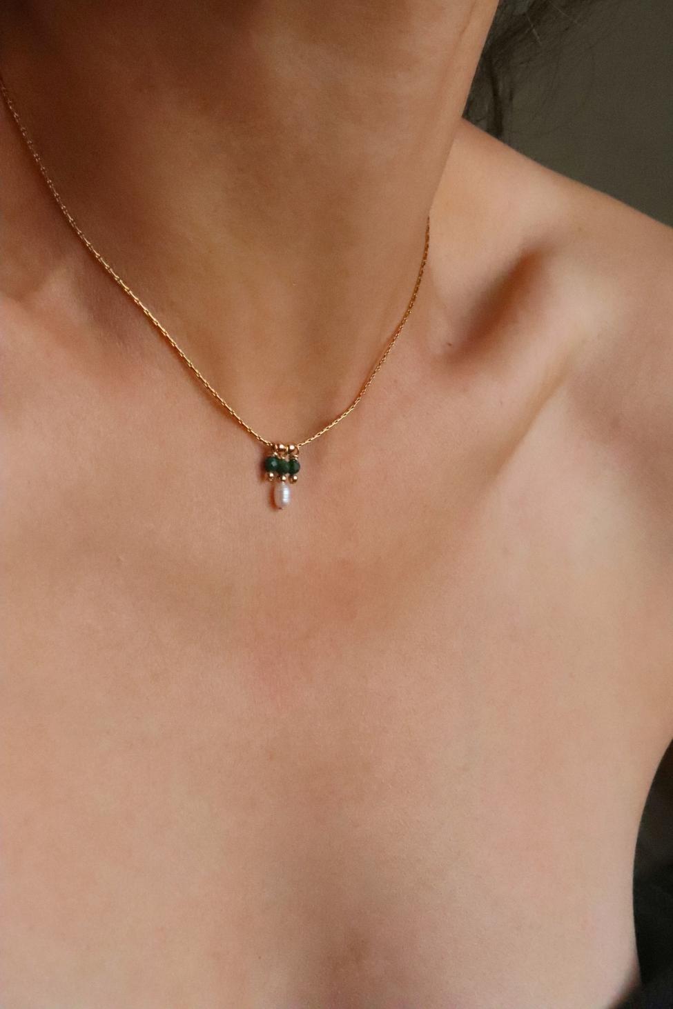 שרשרת אמרלד לאישה, אבני חושן, שרשרת אבן ברקת, שרשרת אבן חן לאישה, שרשראות זהב עדינות, תכשיטים עם אבן ברקת (2)