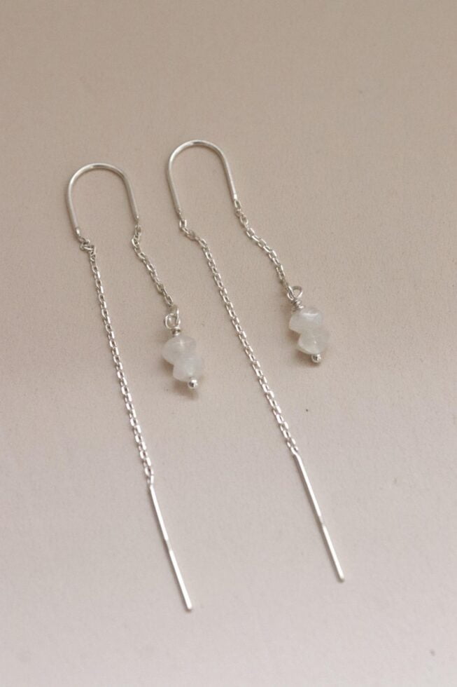 עגילים ארוכים תלויים, עגילי מונסטון לאישה, תכשיטי אבני חן, עגילים עם אבני חן, עגילי זהב ארוכים