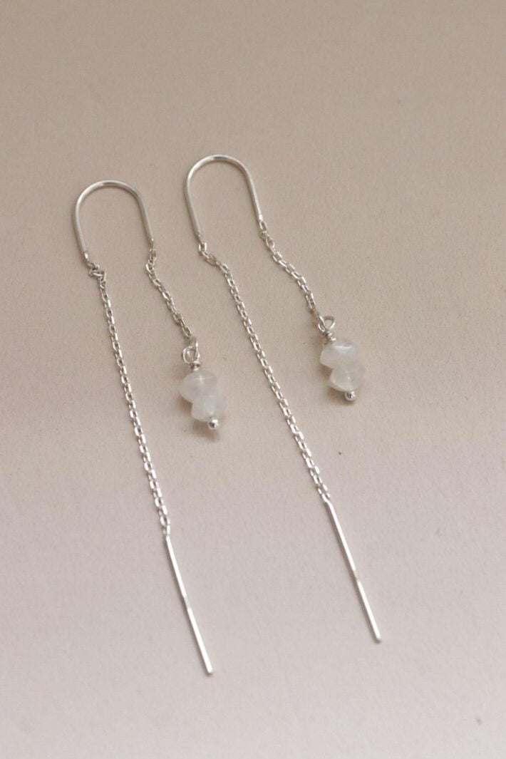 עגילים ארוכים תלויים, עגילי מונסטון לאישה, תכשיטי אבני חן, עגילים עם אבני חן, עגילי זהב ארוכים