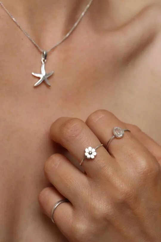 טבעת פרח מכסף, טבעות כסף עדינות, טבעות כסף לנשים, טבעות פרחים, טבעות מיוחדות, טבעת פרח עדינה