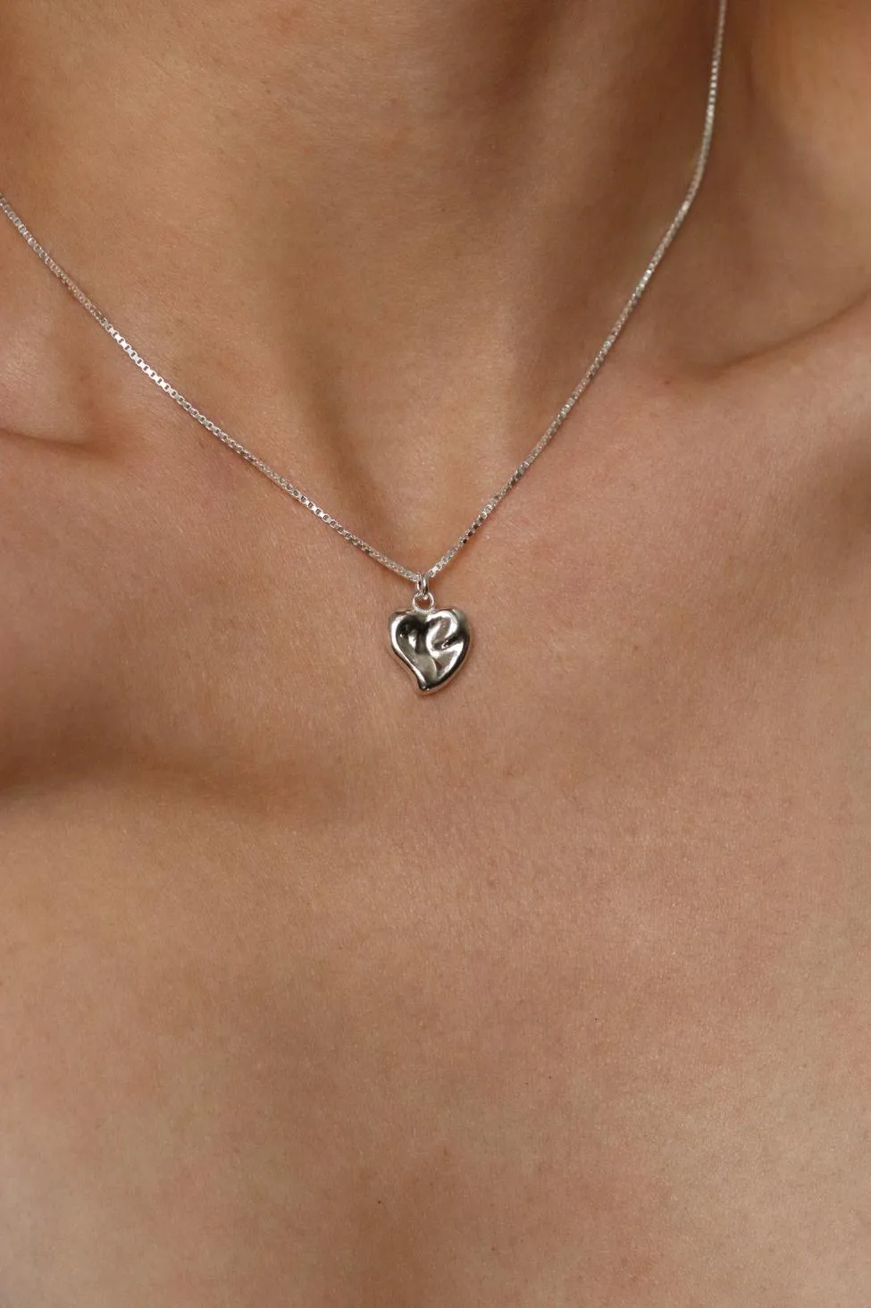 שרשרת לב לאישה, שרשראות כסף לנשים, שרשראות כסף מיוחדות, תליון לב מכסף 925, שרשרת לבת זוג, שרשרת מתנה ליום האהבה