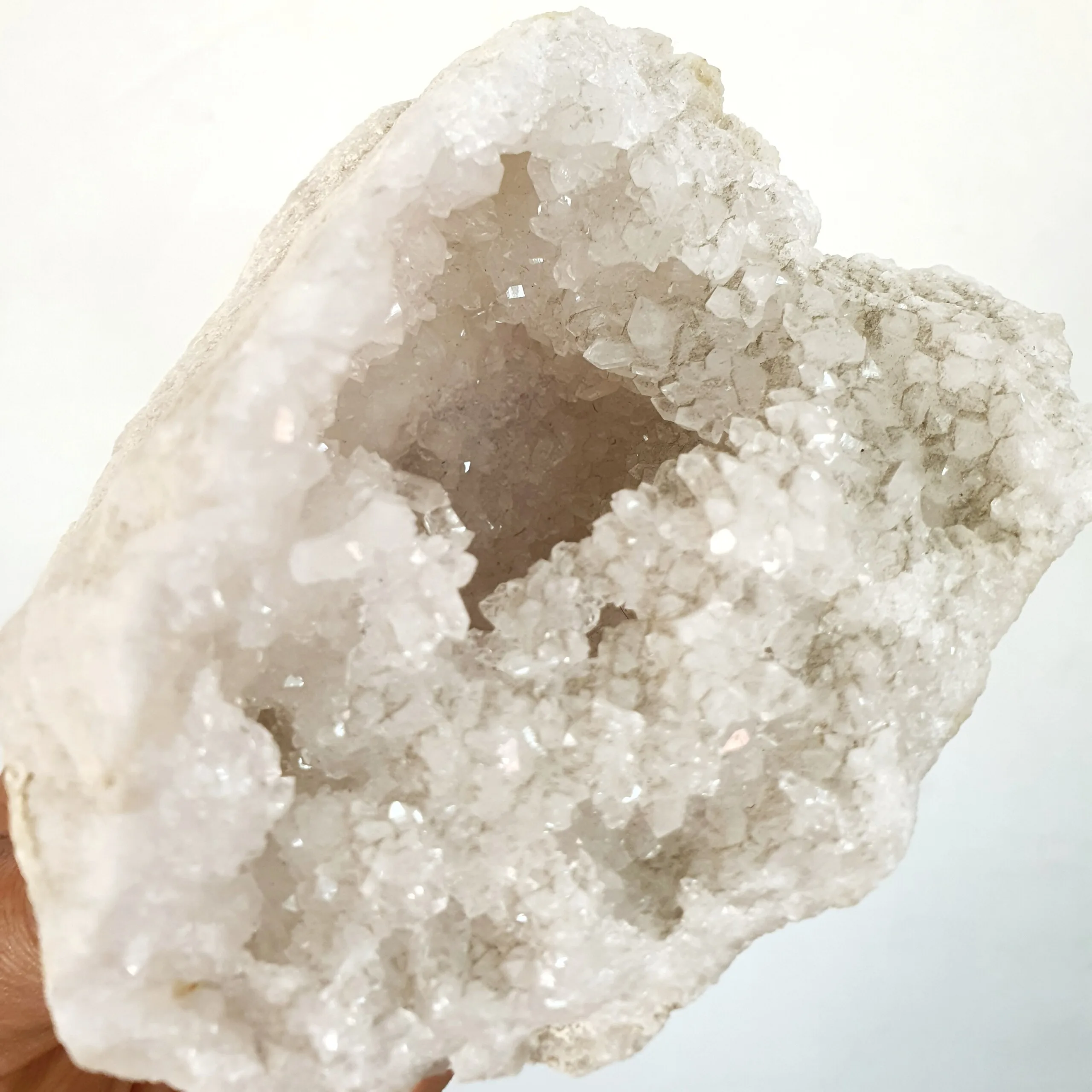 טיהור אנרגטי, אבני חן, תכשיטים עם אבני חן, טיהור הבית, קריסטלים ואבני מזל