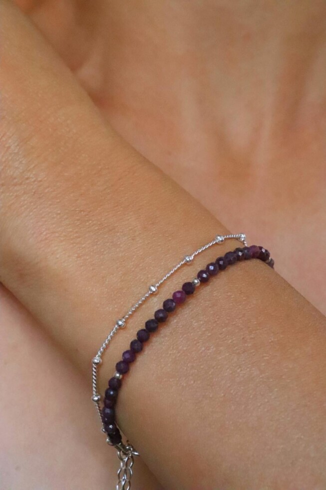 סט צמידים לאישה, צמיד רובי לאישה, אבני חושן, אבני לידה, סט תכשיטים לאישה, צמיד מתנה לאישה, צמידי אבני חן, אבני מזל, אבן רובי