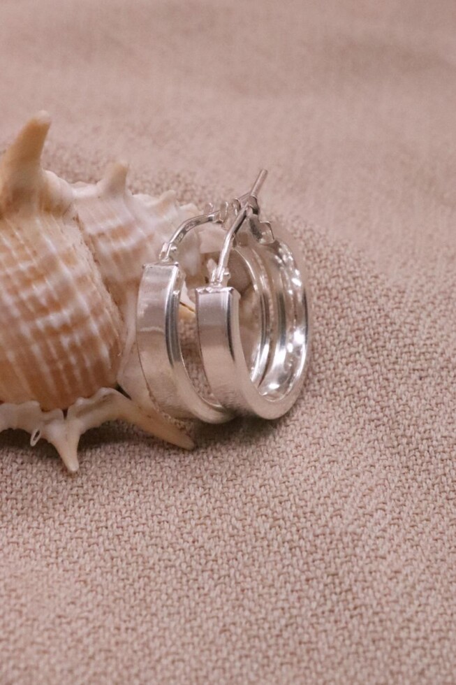 עגילי חישוק עבים מכסף 925, עגילים חישוק לאישה, עגילים למשרד, עגילים לאירוע, עגילי כסף לנשים, עגילי חישוק מיוחדים, עגילי חישוק קלים (1)