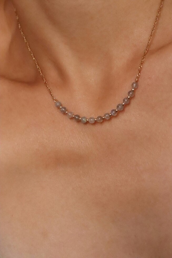 שרשרת לברדורייט לאישה, שרשראות עדינות לנשים, שרשראות אבני חן, שרשראות גולדפילד לאישה, שרשראות כסף לאישה (1)