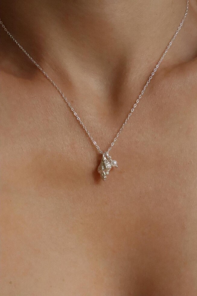 שרשרת קונכיה כסף 925, תליון קונכיה, שרשרת פנינה, שרשראות כסף עדינות, שרשרת עם משמעות, תכשיטים עם משמעות, תליון קמע