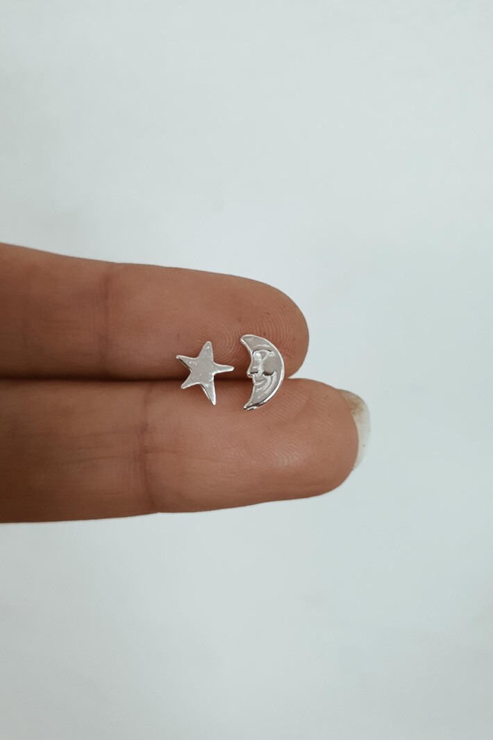 עגילים צמודים לאוזן, עגילים לחיילות, עגילים תקניים לצבא, עגילים צמודים מכסף 925, עגילי כסף צמודים, עגילי כסף צמודים