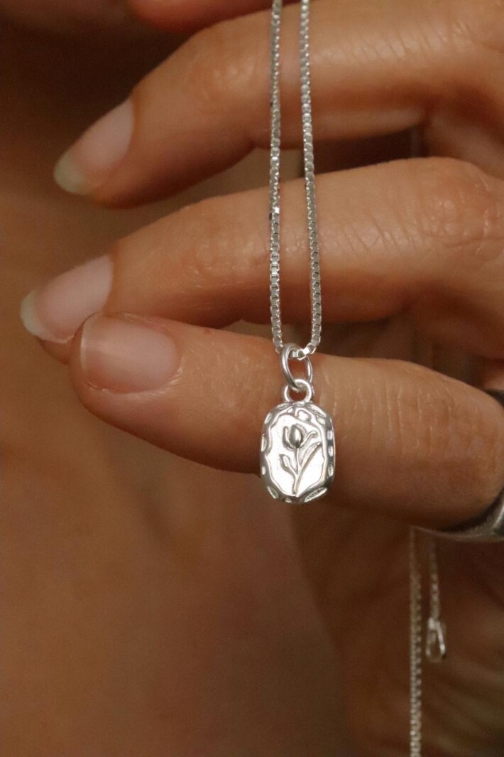 שרשרת פרח מכסף 925, שרשרת עם תליון חריטה פרח, שרשראות כסף עדינות, שרשראות פרחים לנשים, תליון פרח מכסף 925, שרשראות כסף מיוחדות (2)