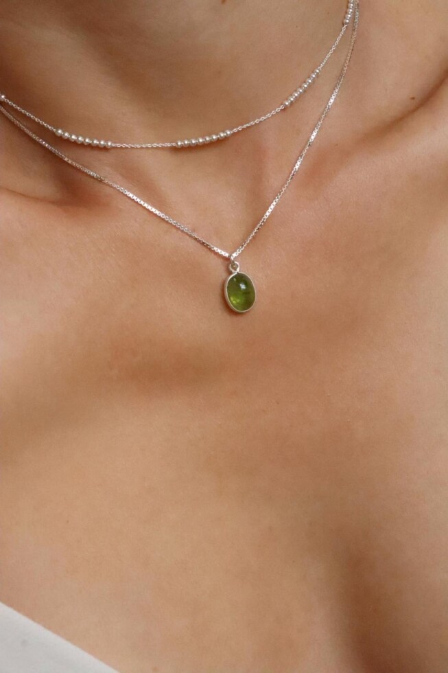 שרשרת פרידוט לאישה, סט שרשראות, שרשראות אבני חן, אבן חן ירוקה, אבני לידה, אבני מזל, שרשראות עם משמעות, שרשרת אבן חן לאישה