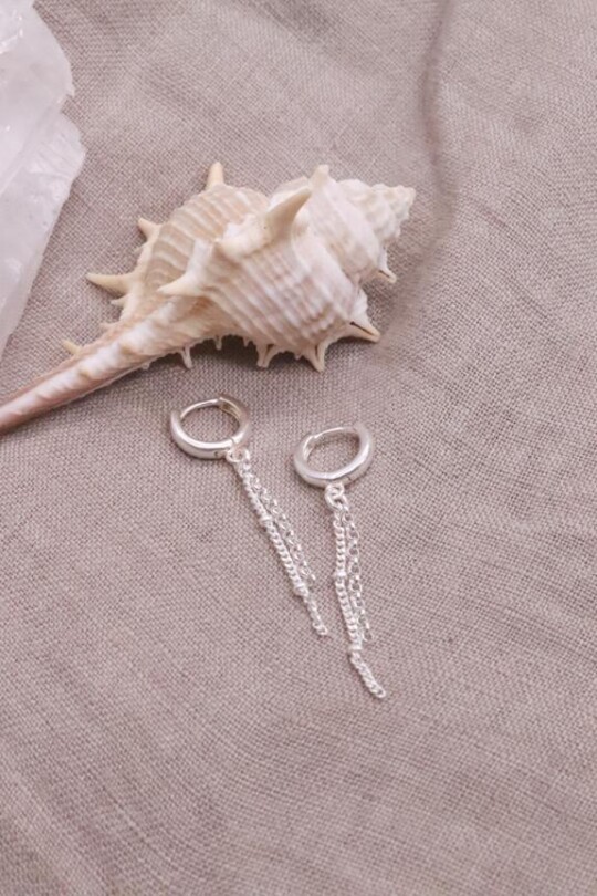 עגילי חישוק קטנים, עגילי כסף עדינים, עגילים לכלה, עגילי חישוק לאירוע, עגילי כסף קטנים, עגילים מיוחדים