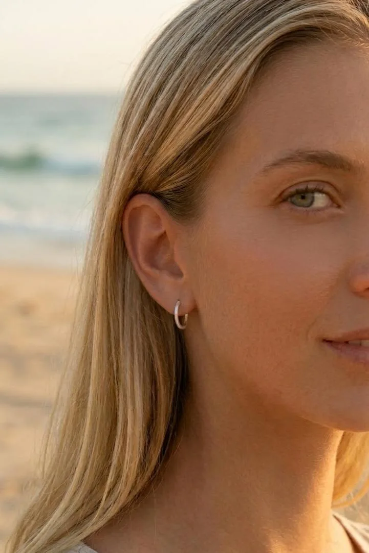 עגילי חישוק קטנים מכסף, עגיל חישוק קטן, עגילים לנשים, עגילי כסף לנשים, עגילי חישוק דקים (1)