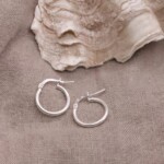 עגילי חישוק קטנים מכסף, עגיל חישוק קטן, עגילים לנשים, עגילי כסף לנשים, עגילי חישוק דקים (2)