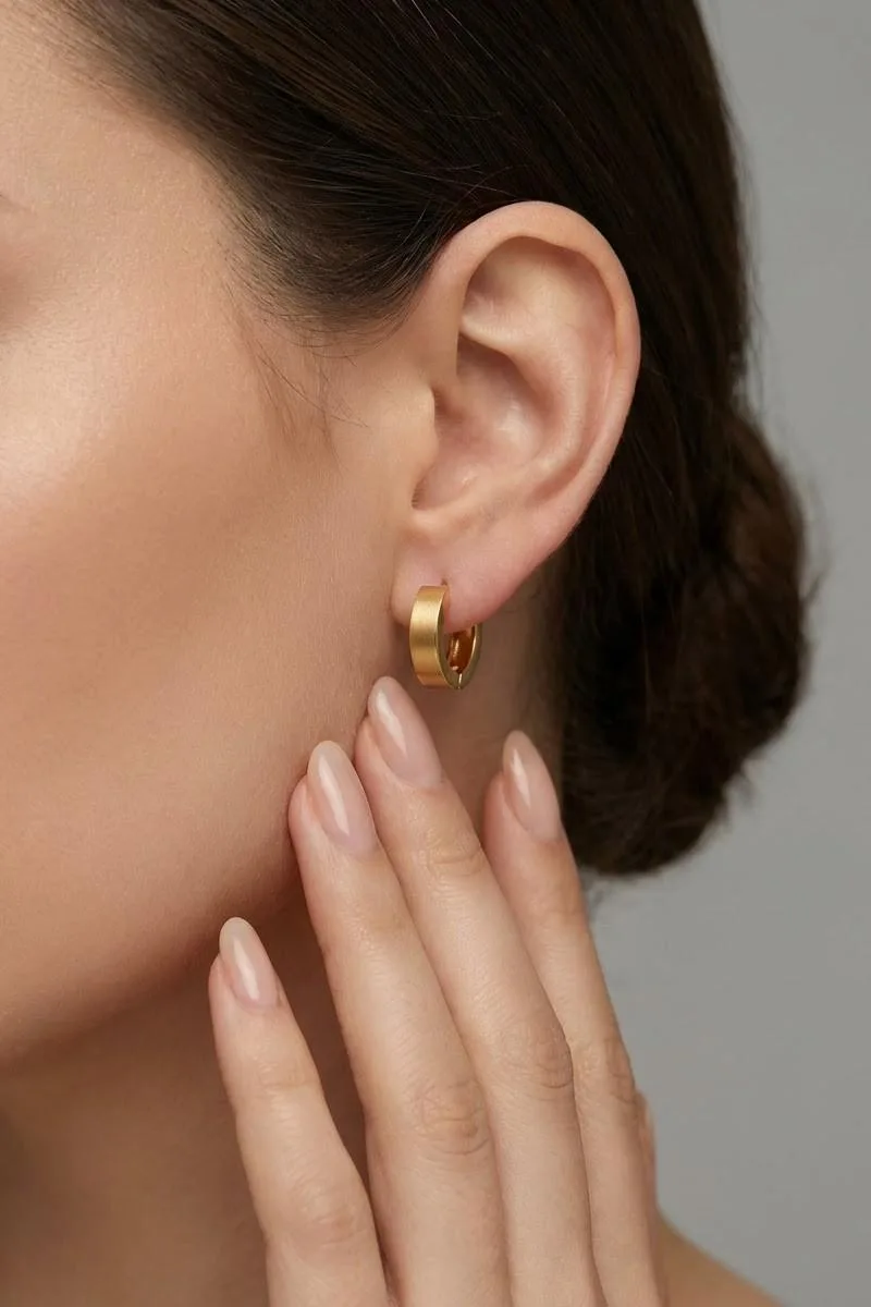 עגילי חישוק קטנים, עגילי חישוק זהב קטנים, עגילי חישוק זהב עבים, עגילי חישוק זהב לאישה, עגילי זהב לאישה (3)