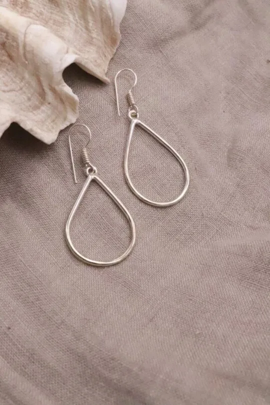 עגילי טיפה תלויים, עגילי טיפה לאישה, עגילי כסף תלויים, עגילים תלויים לאישה, עגילי כסף מיוחדים, עגילים לנשים