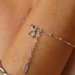 צמיד אקוומרין לאישה, סגולות אקוומרין, צמיד אבן חן לאישה, צמידים עם אבני חן, תכשיטי אבני חן, צמידי כסף עדינים, צמידים לנשים, אבני לידה (1)