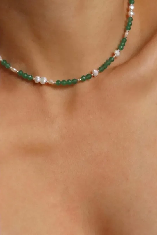 שרשרת אוונטורין לאישה, שרשראות חרוזים, שרשרת פנינים קצרה, שרשראות אוונטורין, שרשראות אבני חן, תכשיטים עם אבני חן