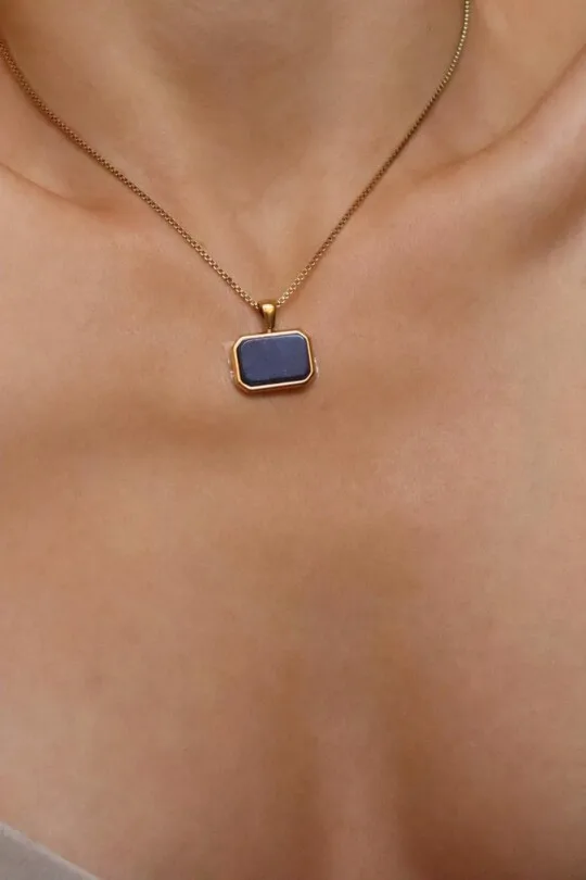 שרשרת לאפיס לאישה, אבן לאפיס סגולות, שרשראות זהב לנשים, שרשראות אבני חן, תליון לאפיס זהב, תכשיטי אבני חן