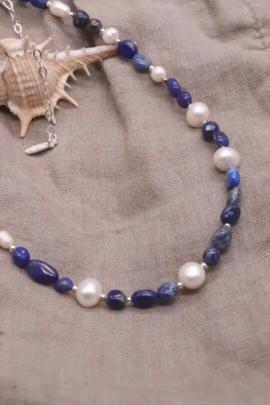 שרשרת לאפיס לזולי לאישה, שרשראות אבני חן, שרשראות פנינים קצרות, שרשרת פנינים קצרה, תכשיטים עם לאפיס לזולי