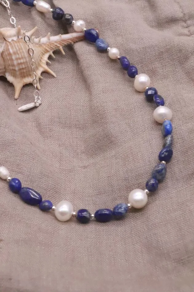 שרשרת לאפיס לזולי לאישה, שרשראות אבני חן, שרשראות פנינים קצרות, שרשרת פנינים קצרה, תכשיטים עם לאפיס לזולי