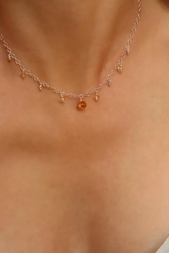 שרשרת סיטרין לאישה, שרשרת אמבר לאישה, שרשרת ענבר לאישה, שרשרת אבן חן לאישה, שרשראות אבני חן כסף 925, אבן לפרנסה, אבני לידה