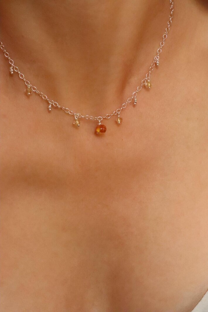 שרשרת סיטרין לאישה, שרשרת אמבר לאישה, שרשרת ענבר לאישה, שרשרת אבן חן לאישה, שרשראות אבני חן כסף 925, אבן לפרנסה, אבני לידה