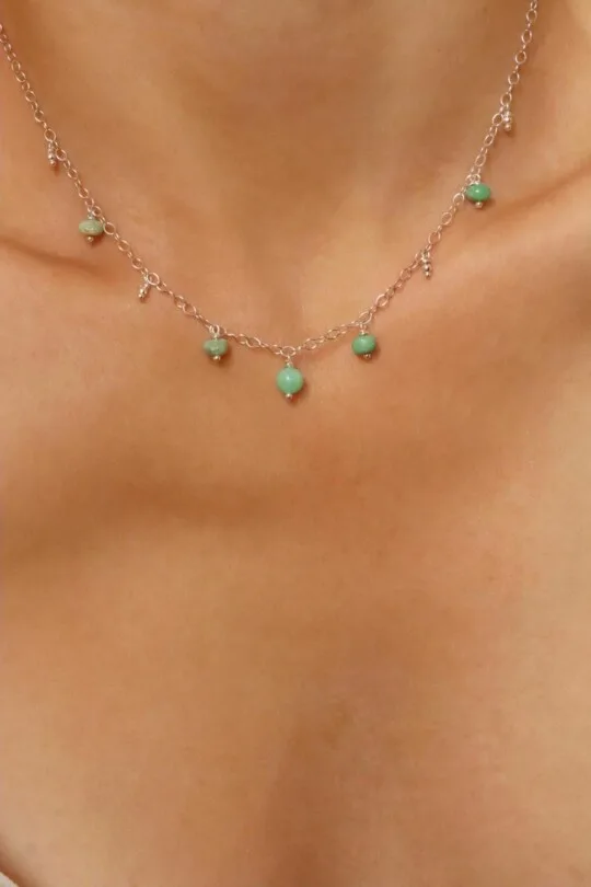 שרשרת קריסופראס לאישה, שרשרת אבן ירוקה, שרשרת אבן חן, שרשראות אבני חן, שרשראות כסף קצרות