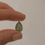 אבן מולדבייט, אבני חן גולמיות, אבן חן ירוקה, תליון מולדבייט, שרשראות מולדבייט
