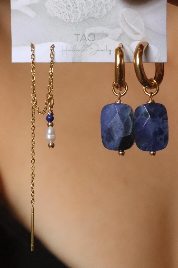 סט עגילים לאישה, עגילי אבן חן, עגילי חישוק עם אבן חן, אבן סודלייט, אבן לאפיס, עגילי חישוק זהב לאישה (2)