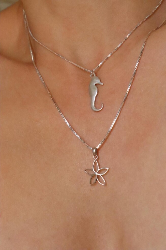 סט שרשראות לאישה, שרשרת סוסון ים לאישה, שרשרת פרח לאישה, שרשראות כסף לנשים, שרשרת פרח מכסף