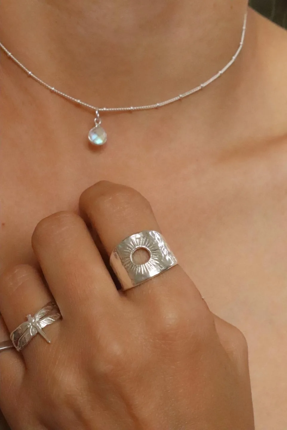 שרשרת מונסטון לאישה, אבן ירח, אבן אהבה, תליון מונסטון כסף 925, שרשרת תליון טיפה, תכשיטים עם מונסטון, שרשרת עם משמעות (2)