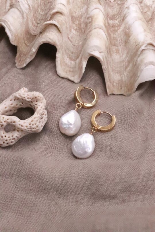 עגילי חישוק פנינה, עגילי חישוק עבים, עגילי חישוק זהב, עגילי חישוק קטנים, עגילים לאירוע, עגילי פנינים