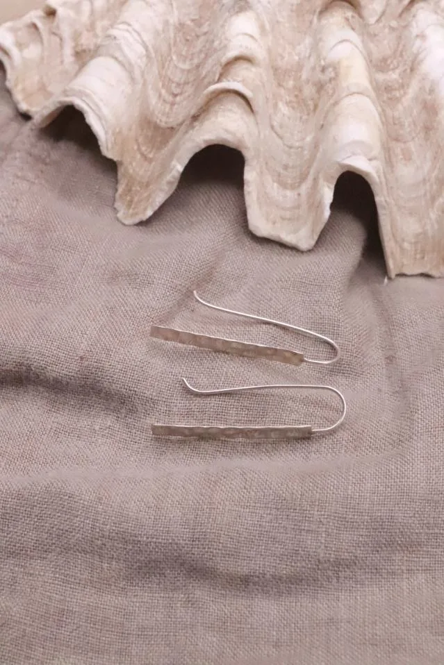 עגילי כסף תלויים, עגילי כסף מרוקעים, עגילי כסף מיוחדים, עגילים לנשים (1)