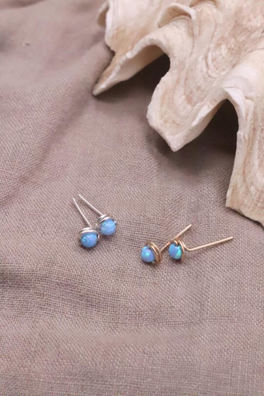 עגילים צמודים לאוזן, עגילים לחיילות, עגילי אופל לנשים, עגילים לנערות, עגילי גולדפילד צמודים, עגילים תקניים לצבא