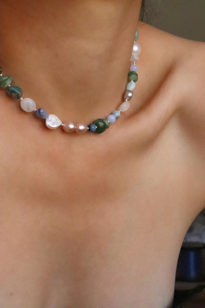 שרשרת אבני חן, שרשראות אבנים לנשים, שרשראות צ'אנקיות, שרשראות קצרות, שרשרת פנינים לאישה