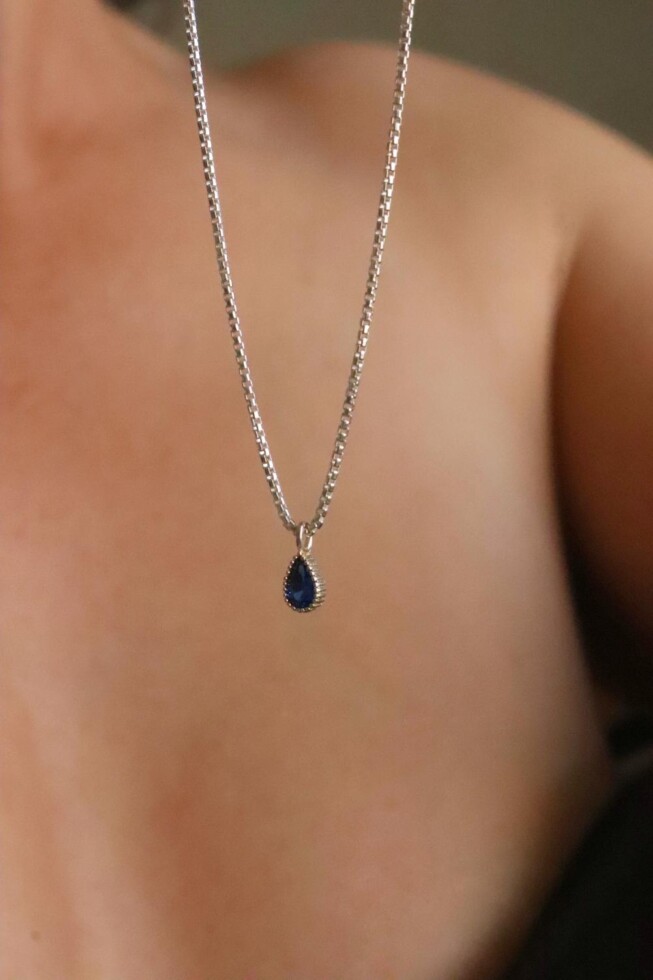 שרשרת עם תליון טיפה, שרשרת תליון משובץ, שרשרת כסף עדינה לאישה, שרשראות כסף עדינות, תכשיטים משובצים