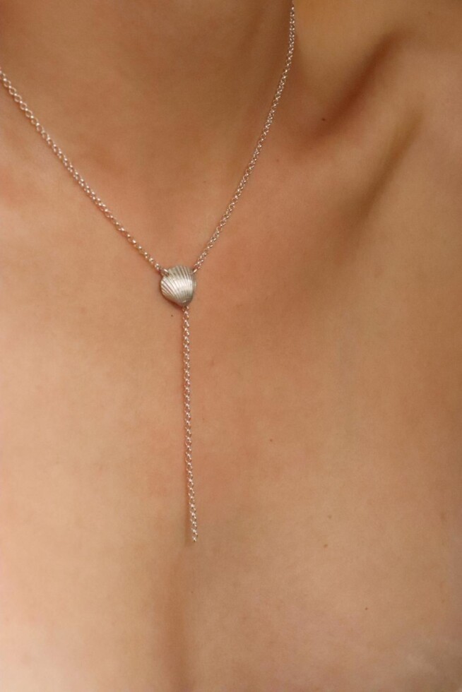 שרשרת צדף לאישה, תליון צדף מכסף 925, שרשראות צדפים, שרשרת עניבה לאישה, שרשרת עניבה מכסף 925