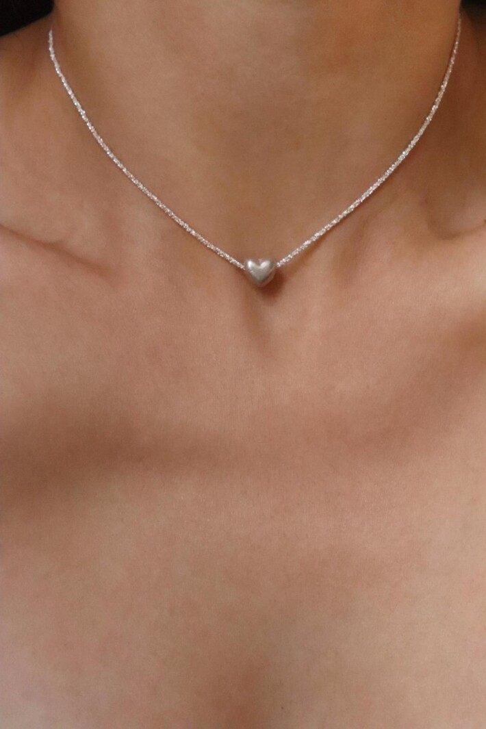 שרשרת תליון לב, שרשרת לבת זוג, שרשרת מתנה לחברה, שרשרת לב לאישה, שרשרת עם תליון לב קטן, תליון לב מכסף 925